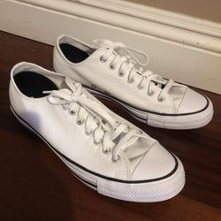 White Converse 9.5 M