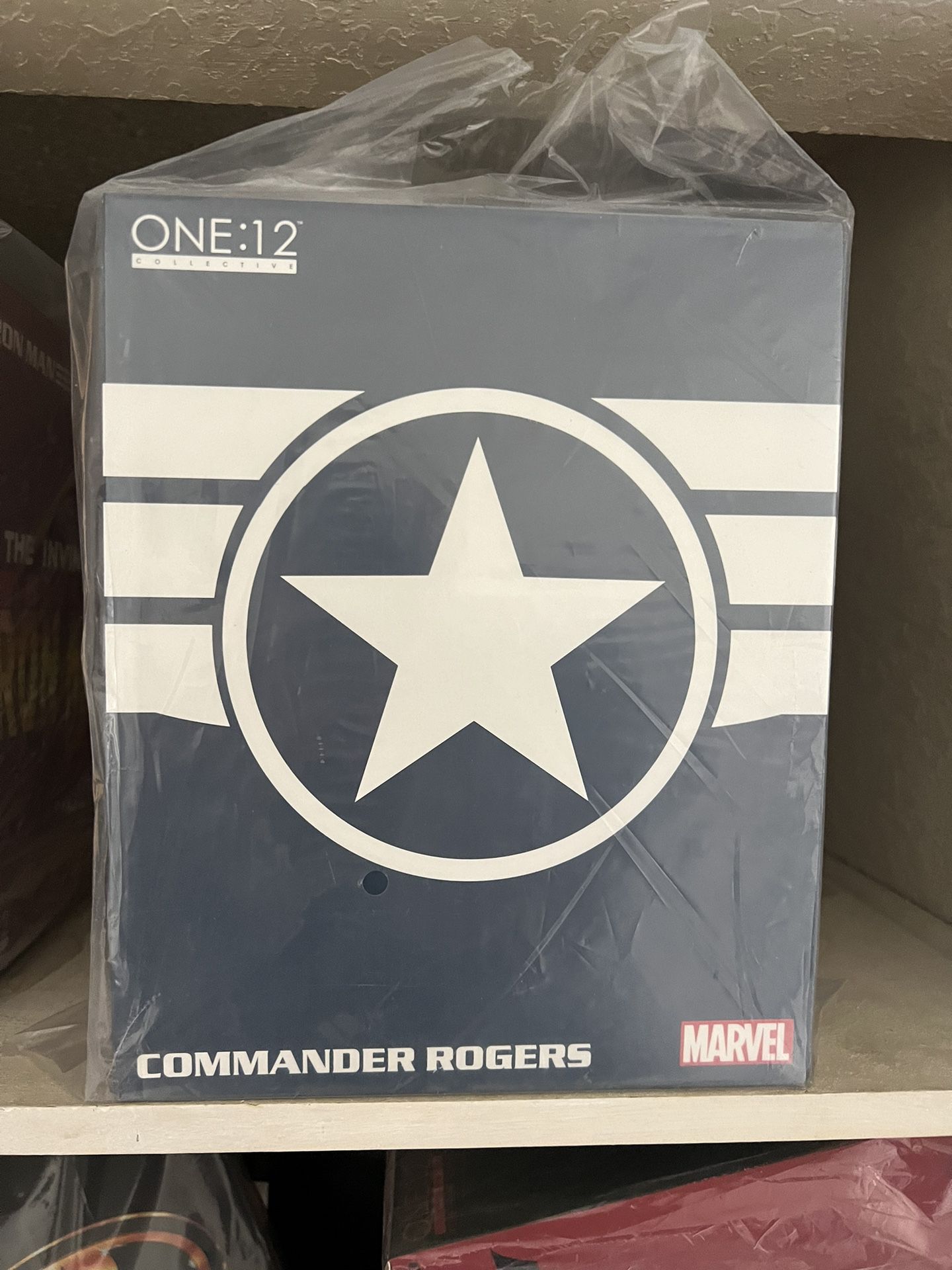 Mezco Commander Rogers Captain America
