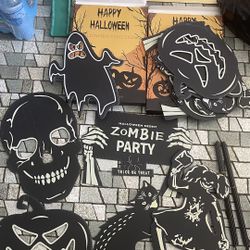 New  Halloween Decorations Yard Signs 2 Set $ 10 