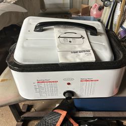 Brand New 18 Qt Roaster Chef’s Mark