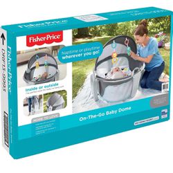 Fisher-Price Portable Bassinet and Player On The Go! 