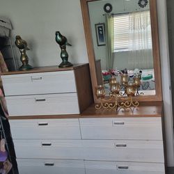Bed And Dresser 