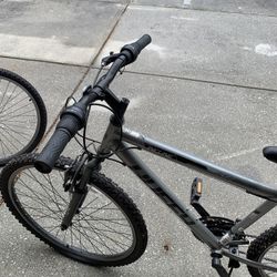 Huffy Incline Mountain Bike – Gunmetal 26”