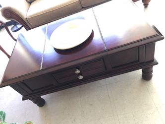 Coffee table with storage