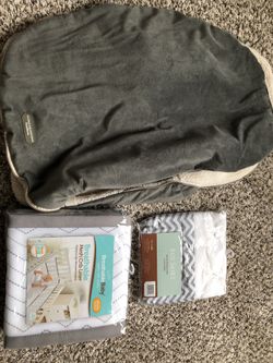 STROLLER BLANKET AND CRIB LINER AND BED SKIRT