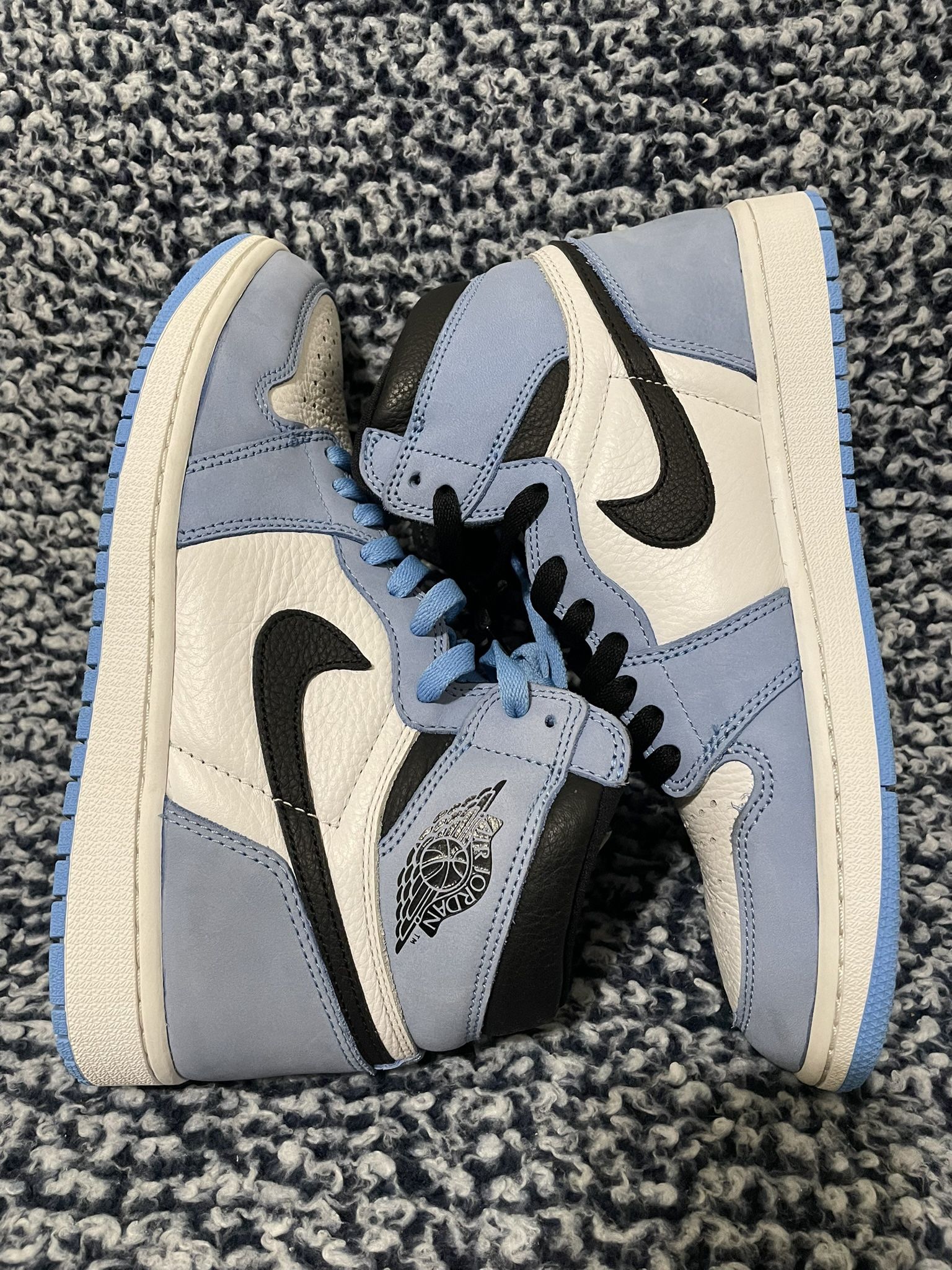Jordan 1 Retro High OG University Blue