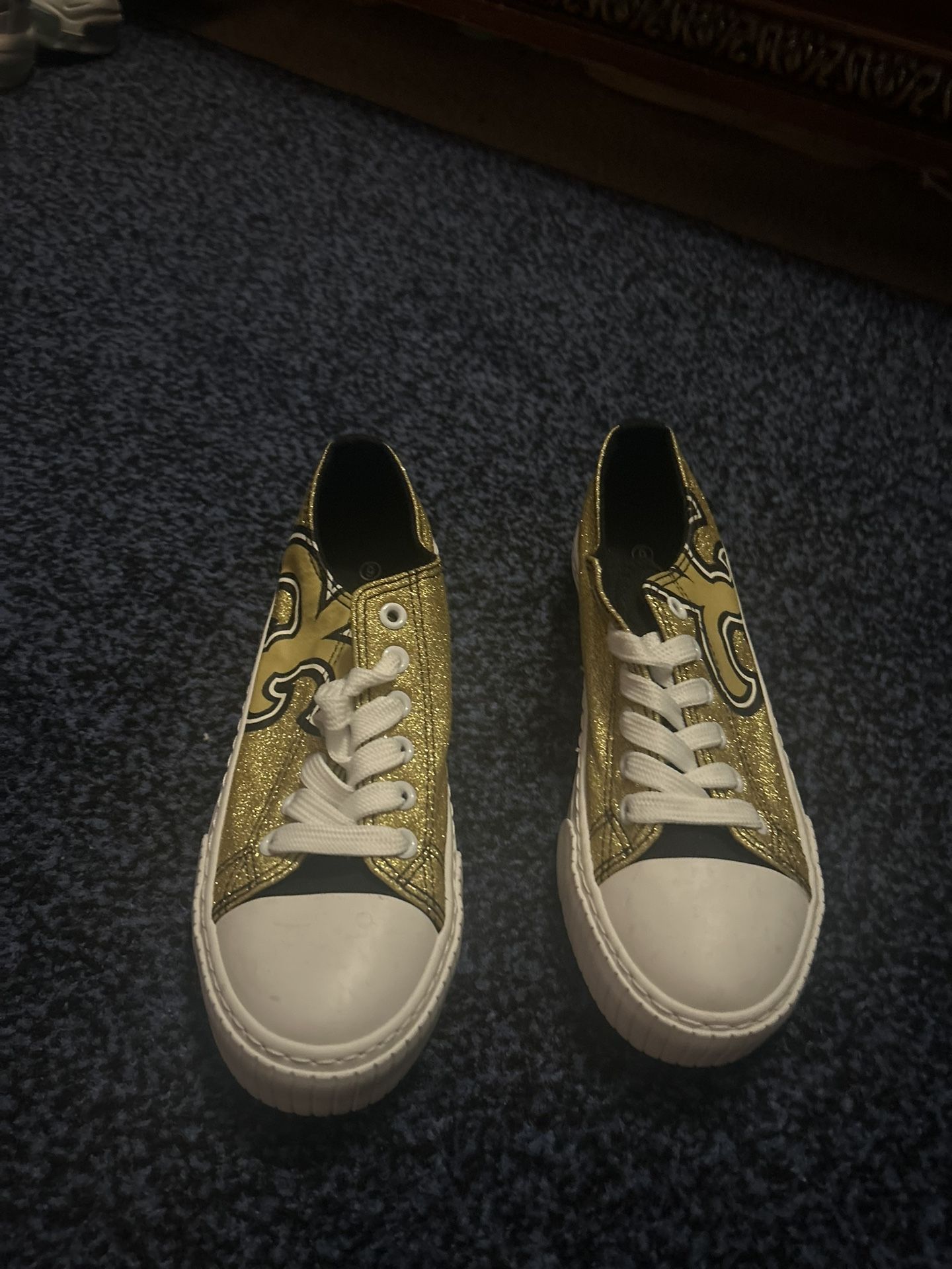 Saints Shoes Women's Size 6