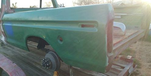 1974 Ford truck bed