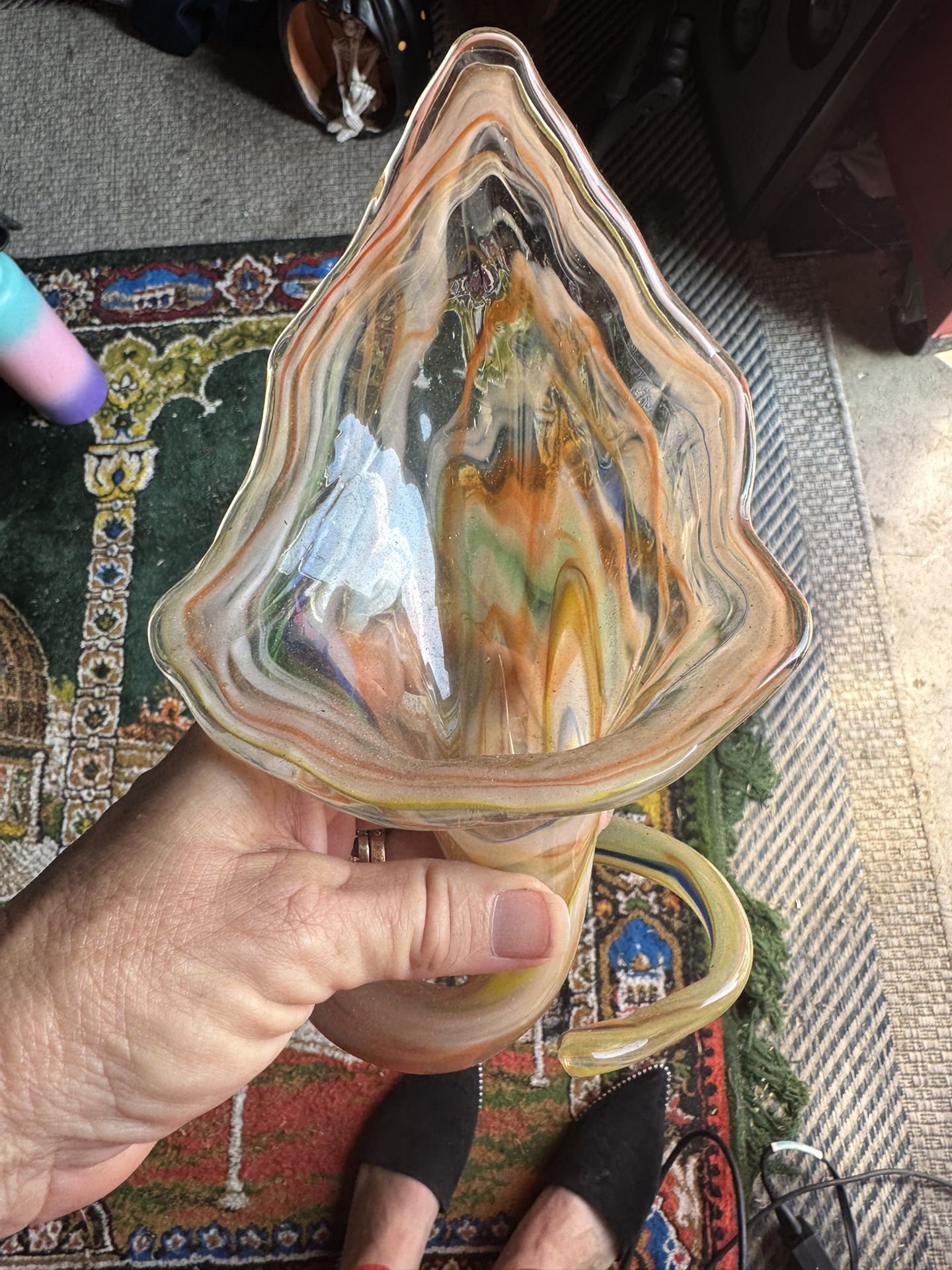 Vintage Hand Blown Glass Vase!! Beautiful!!