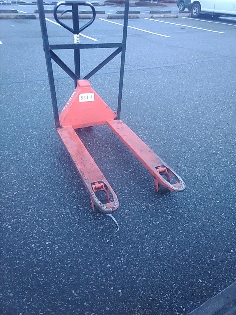 Pallet Jack for Sale in Marysville, WA OfferUp