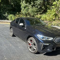 2021 BMW X6 M50i