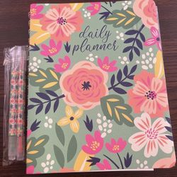 Daily Planner With Two Highlighter Pens