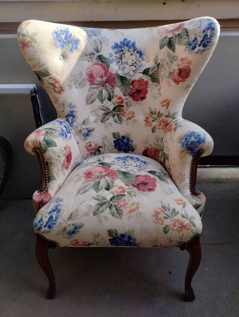 Chair Floral