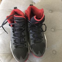 Jordan Mellow M10 Size 10.5 