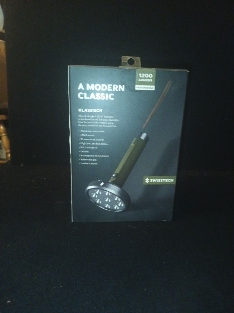Swiss Tech 1200 Lumens Ied Flashlight