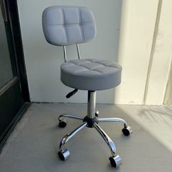 New In Box Salon Stool With Back Rest For Nail Spa Massage Parlor Dental Medical Chair Swivel 