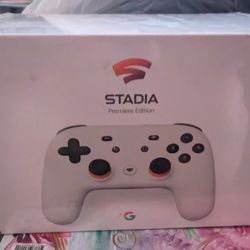 Google Stadia Premiere Edition White with Chromecast