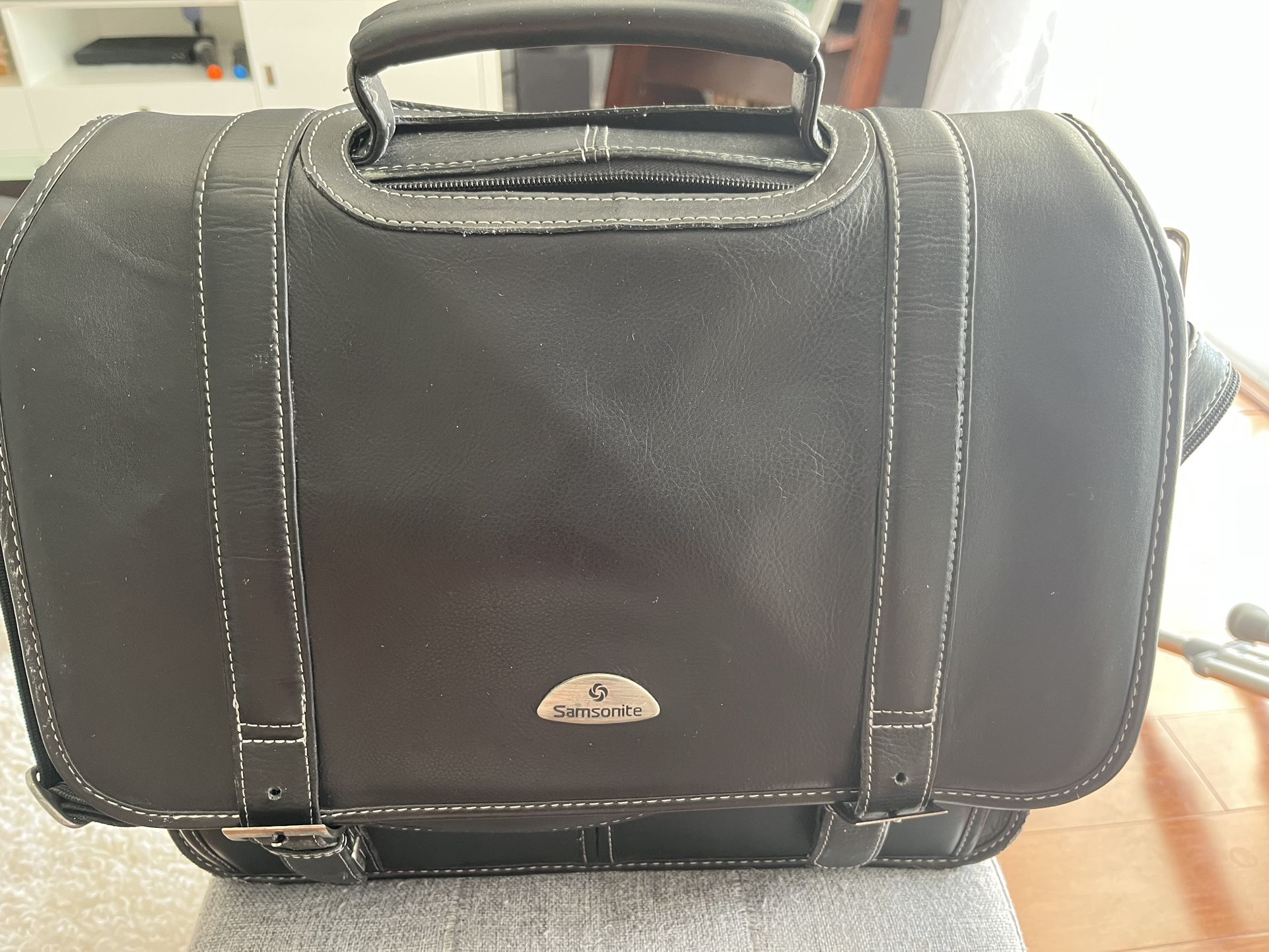 Samsonite Leather Laptop Briefcase