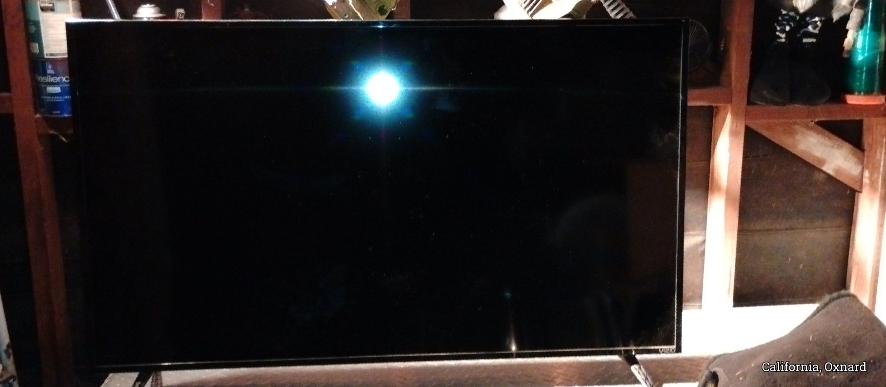 Flat Screen TV 52" Inch Vizio