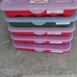 Crismas Ornaments Box