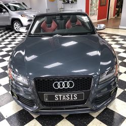 2010 Audi S5 Convertible 2 Doors Prestige Package 