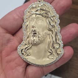 14k Gold Jesus Pendant