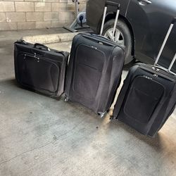 Set Of 4 Travel Bags