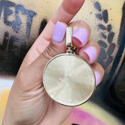 10k Large Picture Pendant 