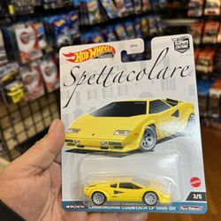 New Arrivals Hotwheels Spettacalare Lamborghini Countach With real riders $25 each