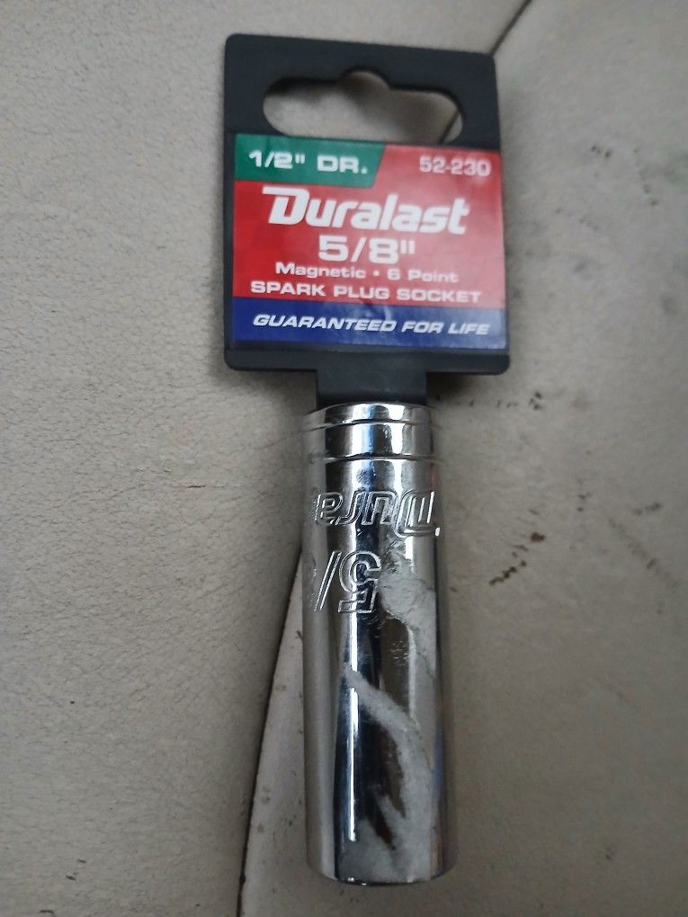 Duralast 1/2 Inch Drive 5/8 Spark Plug Sockett 