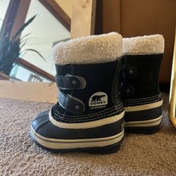 Baby Sorel Boots Size 6