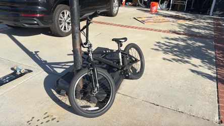 HARO Leucadia DLX