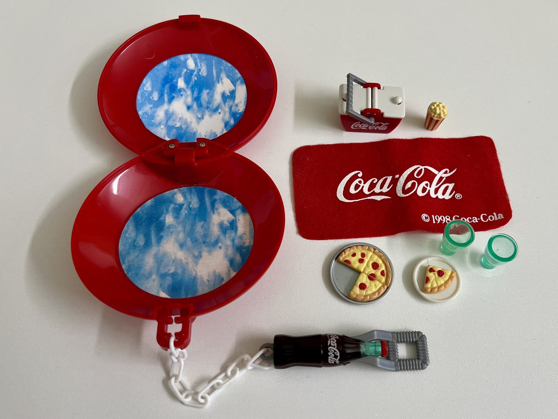 Coca Cola Miniature Set