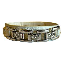 Orig Designer Runway Style White Leather Bracelet Chain Rhinestone Art Unisex Men Women Fine Pebble Grain Snap Clasp Adjustable