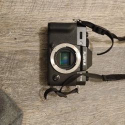 Fujifilm Camera Xt10 With Very Nice Fujifilm iOS Lens Fujinon Aspherical Lens
