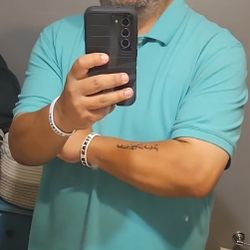 2 10 Inch Subwoofers..one 8 Inch Sunwoofer By SKAR AUDIO