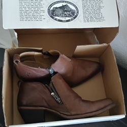 Frye Leather Boots Size 7.5