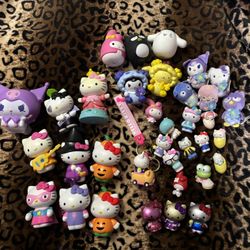 Hello Kitty Figure Bundle 