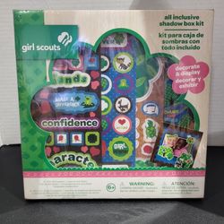 Girl Scouts All Inclusive Shadow Box Kit Scrapbook Memories Keepsake Collectible