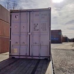 SHIPPING / STORAGE CONTAINERS W/ DELIVERY 20,40,40 HC .BUY/SELL. Financing & Lease Available! 