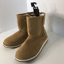 New Girls Size 6 Wonder Nation Faux Fur Cozy Boots