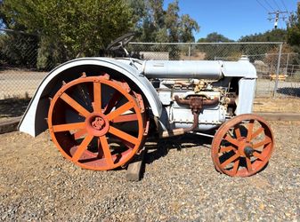 1920’s fordson tractor vintage antique
