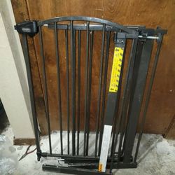 Baby Gate Extends About 5 Feet 