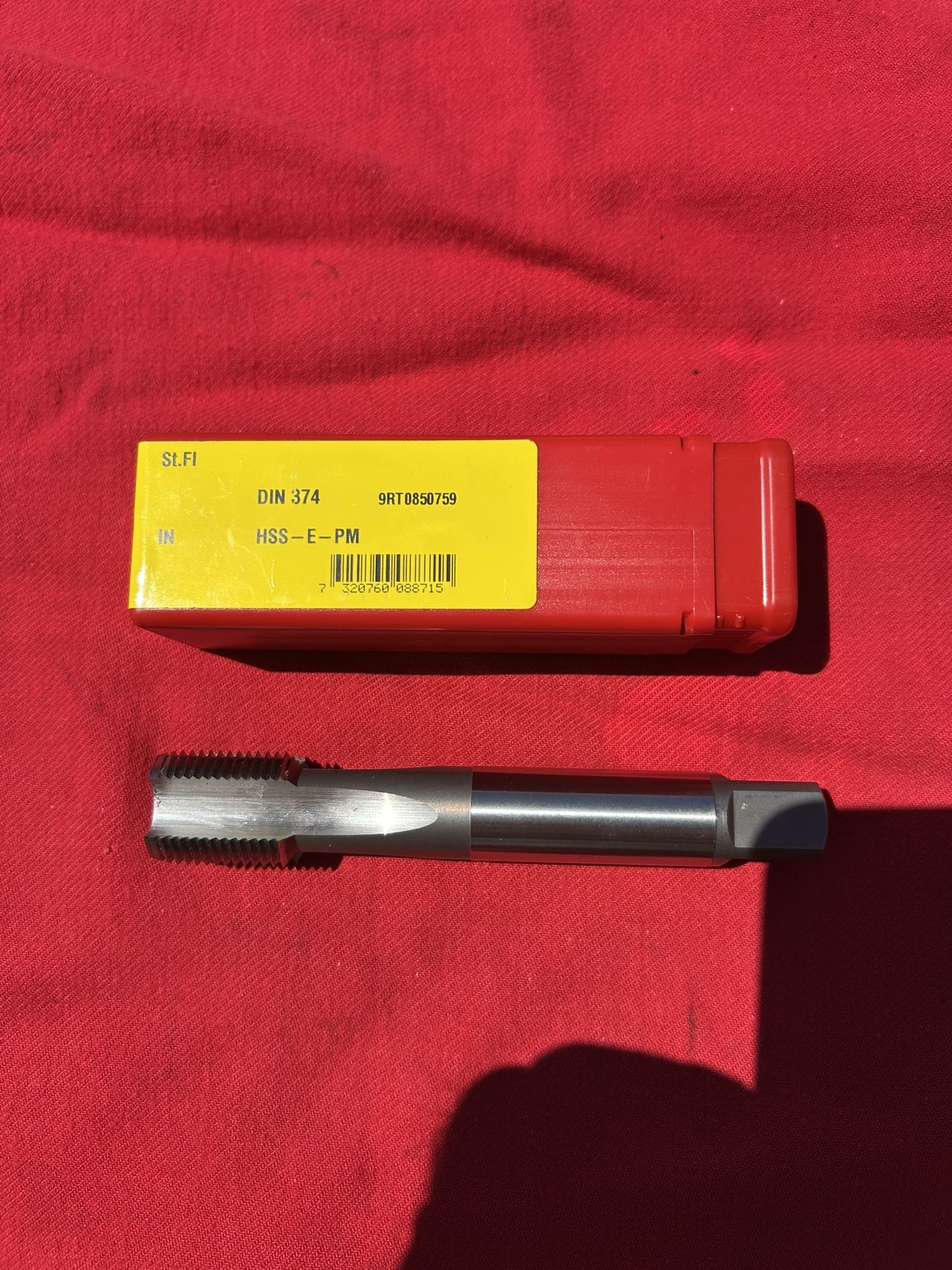 We Metric Tap M27 X 2.0