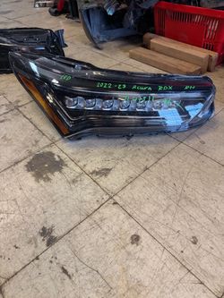 2022-23 Acura RDX right headlight