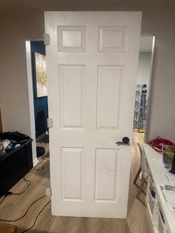 White 6-Panel Interior Door with Hardware