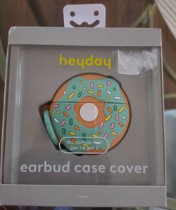 heyday™ Teal Donut Earbud Case Cover designed specifically for Apple AirPods Pro (1st and 2nd Generation).