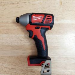 Milwaukee M18  1/4" HEX IMPACT DRIVER  2656-20  (TOOL-ONLY)