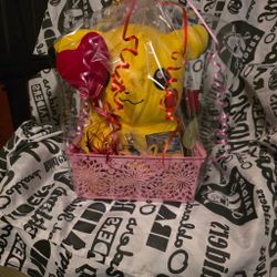 Pikachu Pokemon Valentine’s Day Basket 