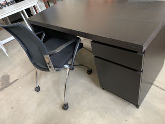 IKEA desk with Chair $150
